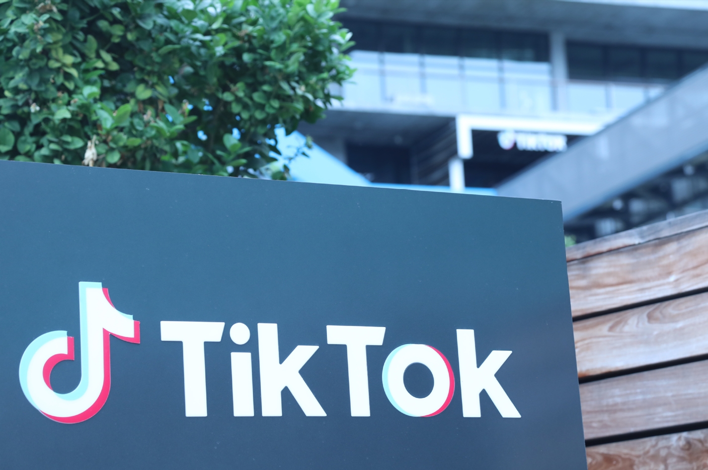 tiktok出海投流服务商